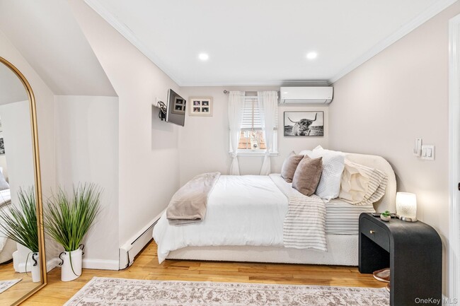 Building Photo - 79 E Tiana Rd