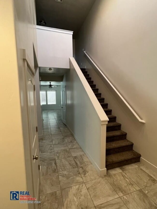 Building Photo - Sienna Hills Townhome