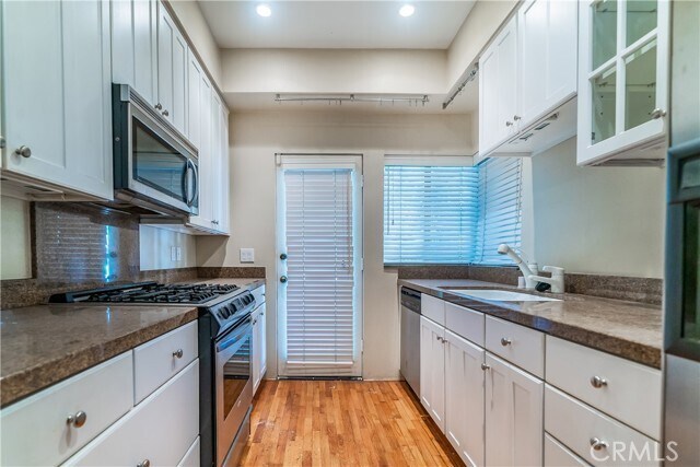 Building Photo - 13236 Valleyheart Dr