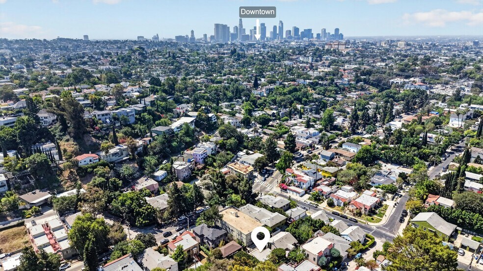 Building Photo - 1515 Rendall Pl