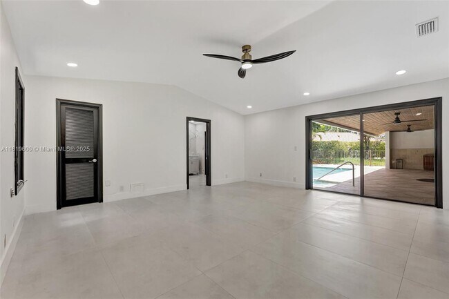 Building Photo - 8360 NW 51st Ct