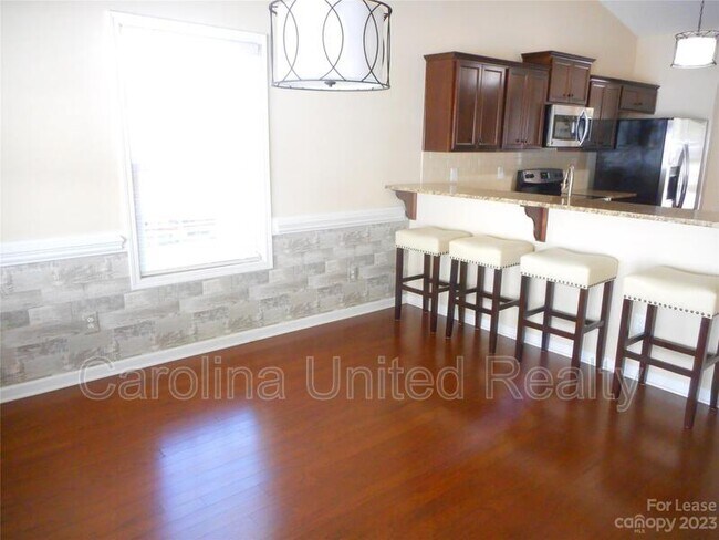 Building Photo - 418 Windsor Gate Dr