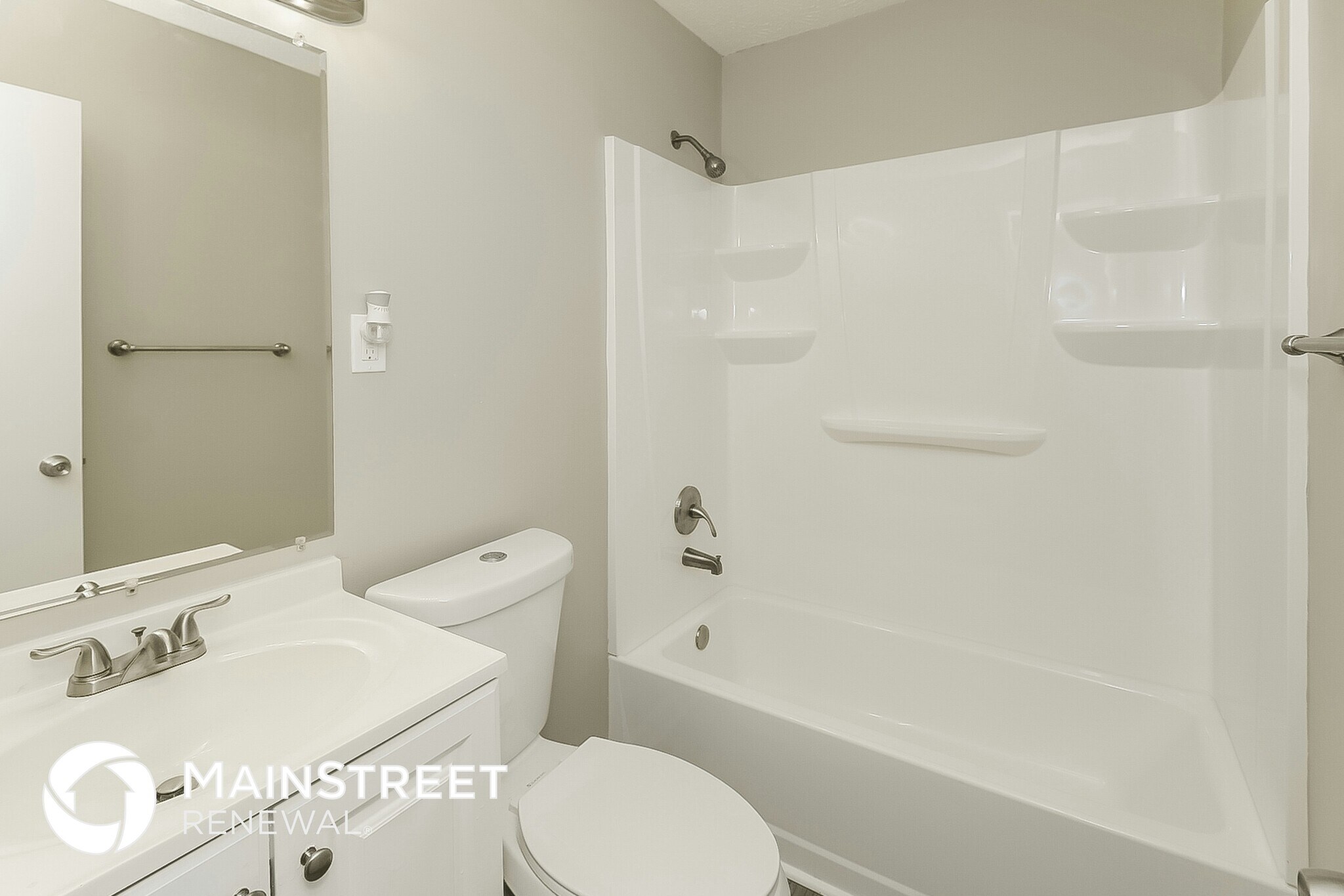 Building Photo - 145 Highland Dr