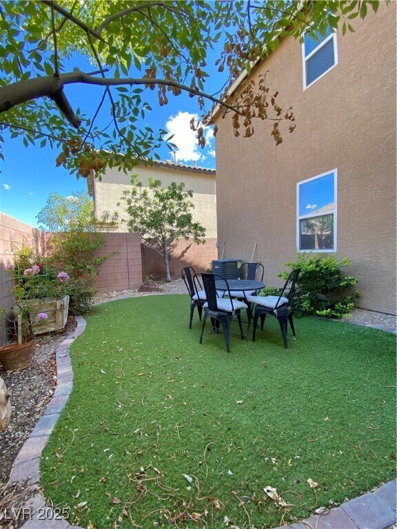 Building Photo - 3952 N Zodiacal Light St