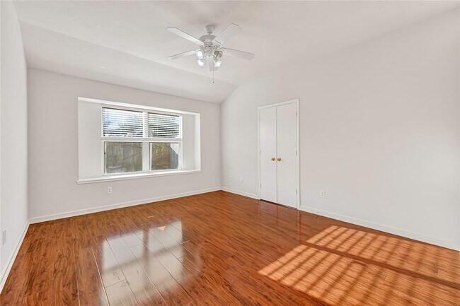 Building Photo - 10823 Coral Garden Ln