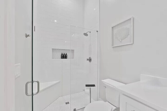 Building Photo - 107 Benicia Pl