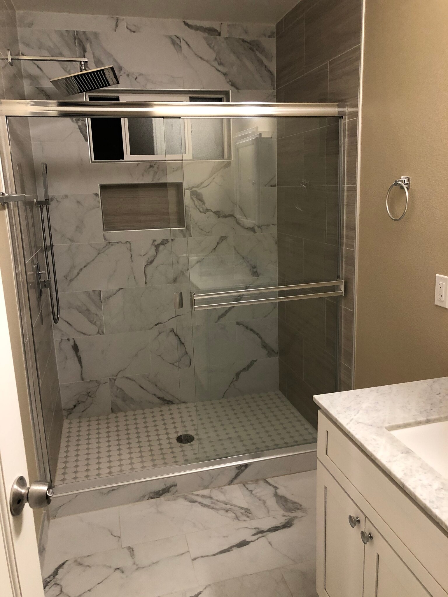 Building Photo - 1015 Tulane Ave