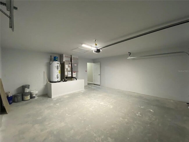 Building Photo - 16690 SW 21st Avenue Rd