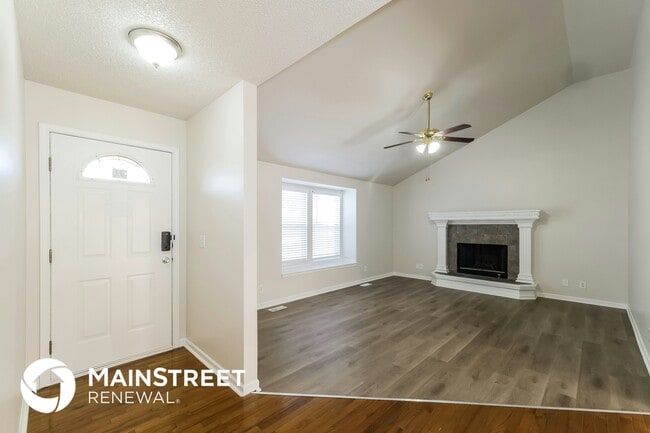 Building Photo - 1609 Johnston Dr