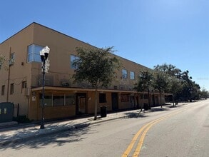 Building Photo - 221 S Parramore Ave