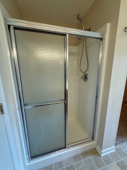 Building Photo - 4816 N Ashcroft Ln