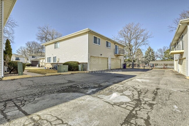 Building Photo - 9195 Lehigh Ave