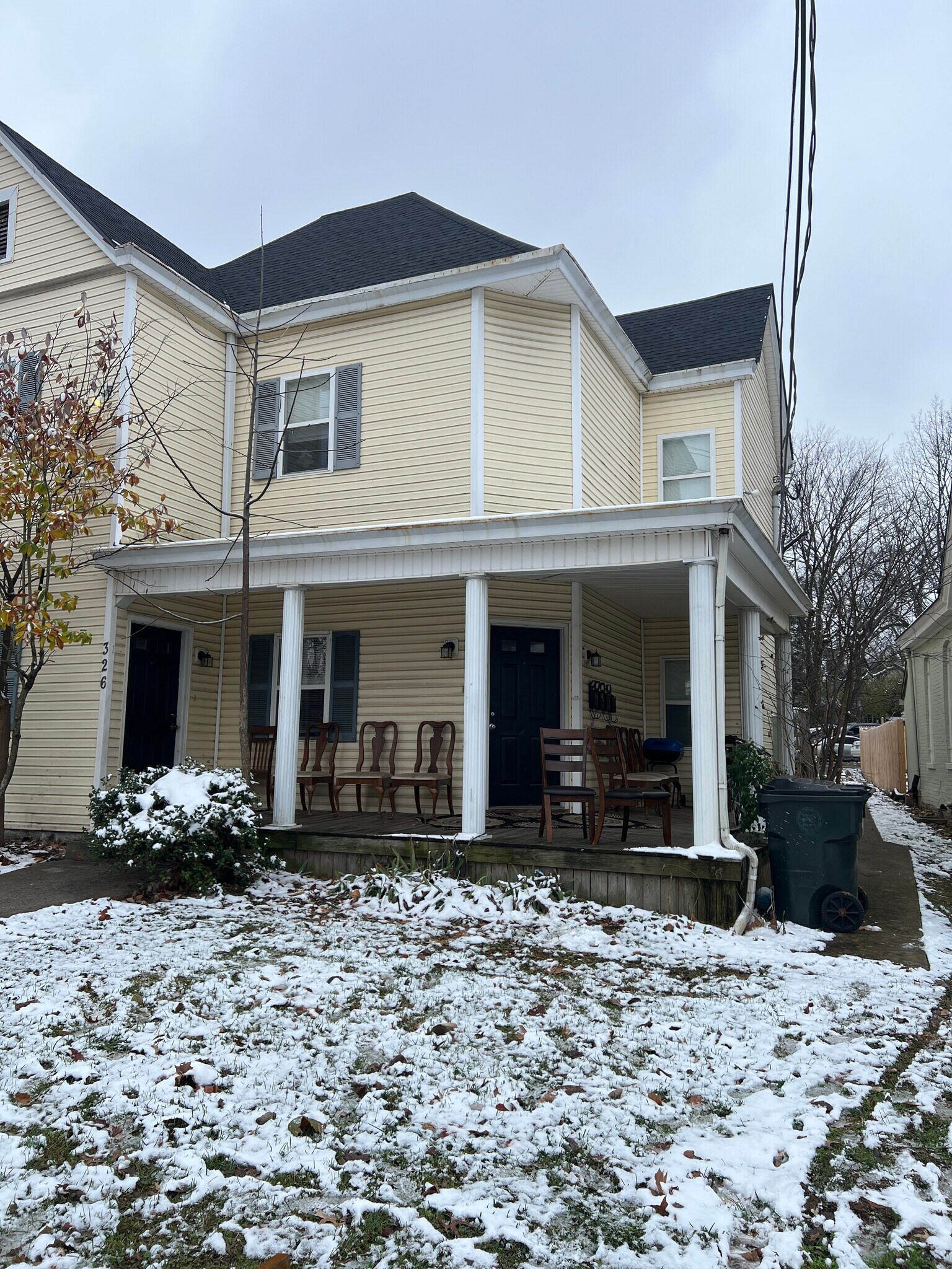 Building Photo - 326 E High St