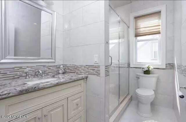 Building Photo - 431 Hiering Ave
