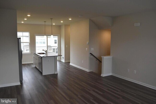 Building Photo - 119 Brashear Ct