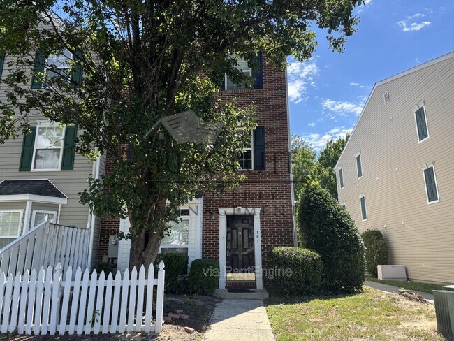 Building Photo - 8650 Neuse Landing Ln