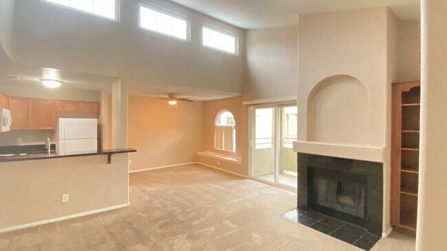 Building Photo - 3145 E Flamingo Rd
