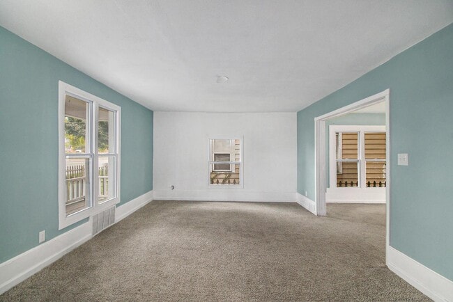 Building Photo - 331 N Pennsylvania Ave