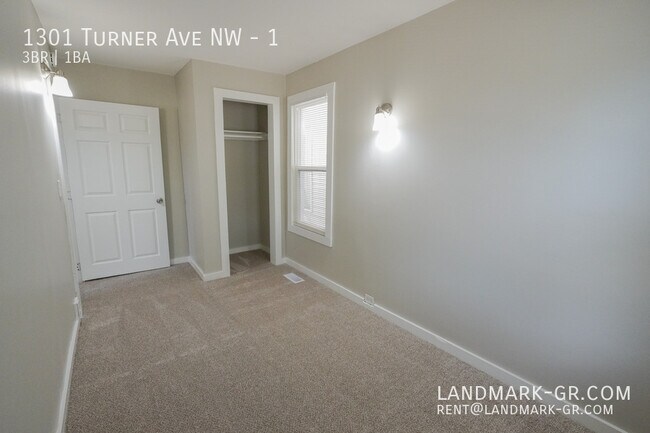 Building Photo - 1301 Turner Ave NW