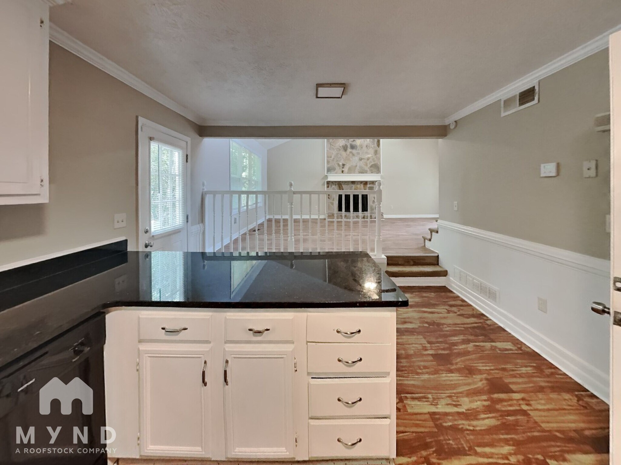 Building Photo - 3004 Cardinal Dr