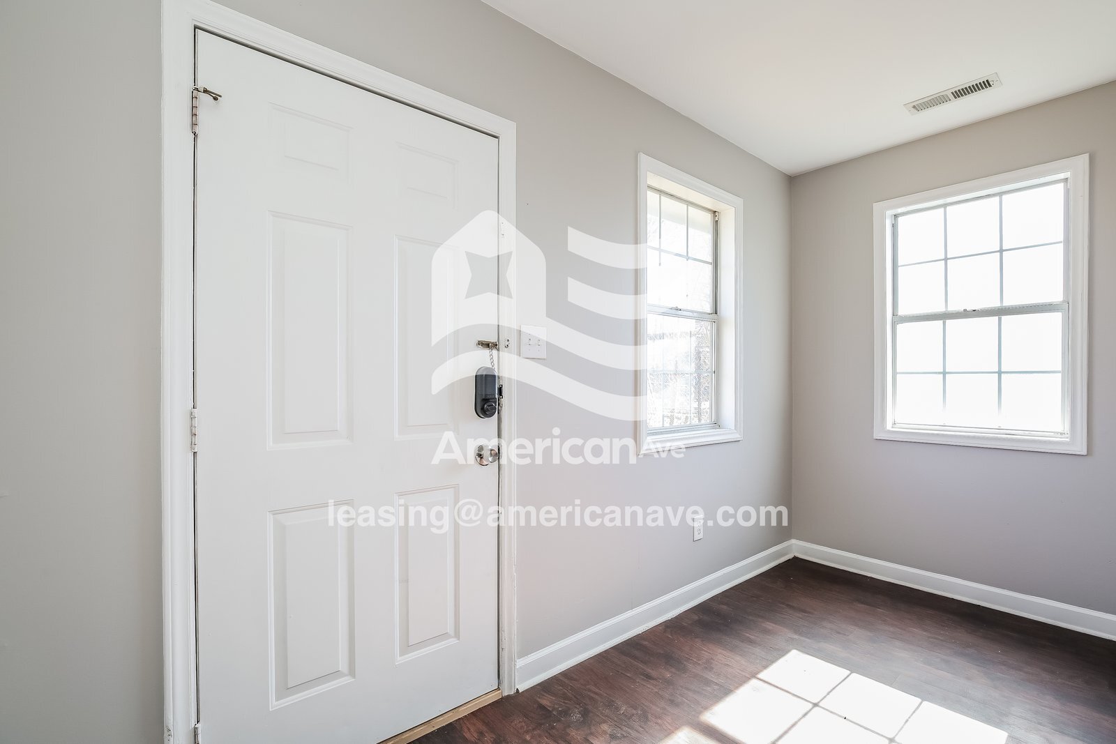 Building Photo - 802 Abington Dr