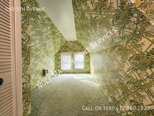 Building Photo - 160 5th Ave