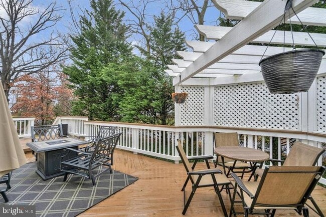 Building Photo - 2393 Watters Glen Ct