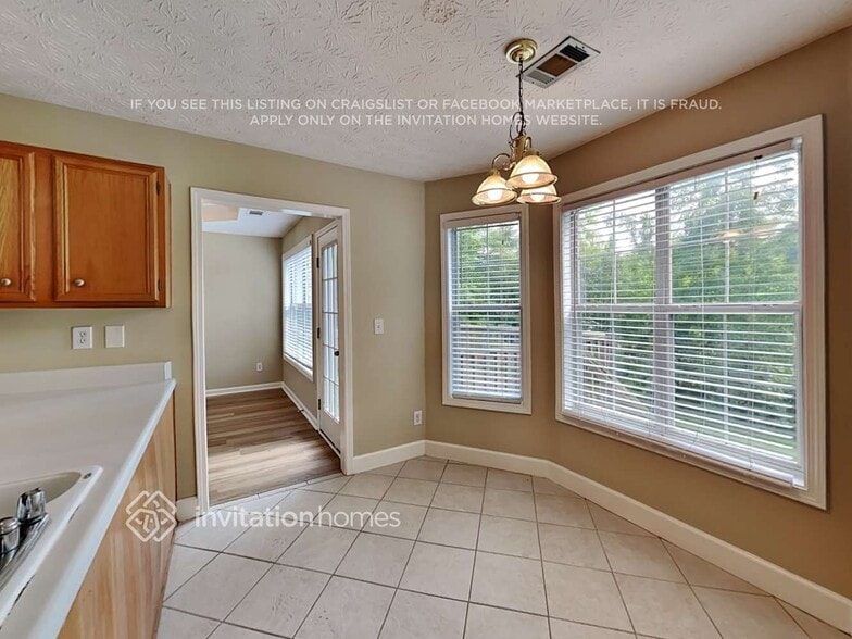 Building Photo - 3208 Evonshire Ln