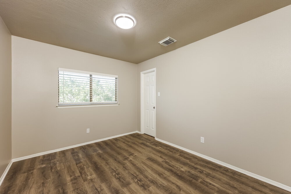 Building Photo - 8003 Coco Meadow Dr