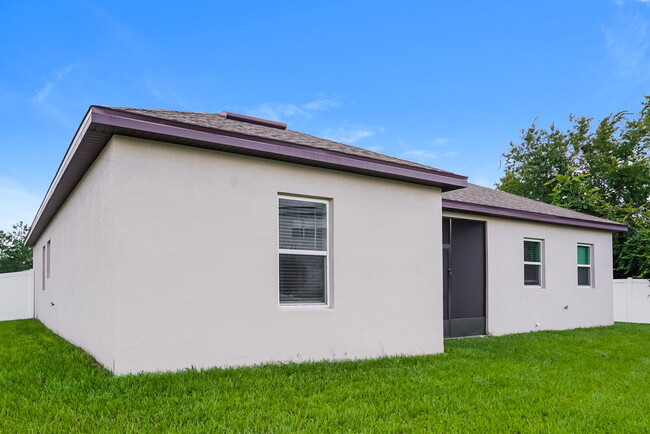 Building Photo - 1424 Kissimmee Ct