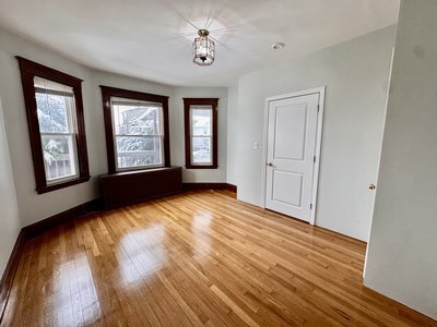 Building Photo - 133 Redlands Rd