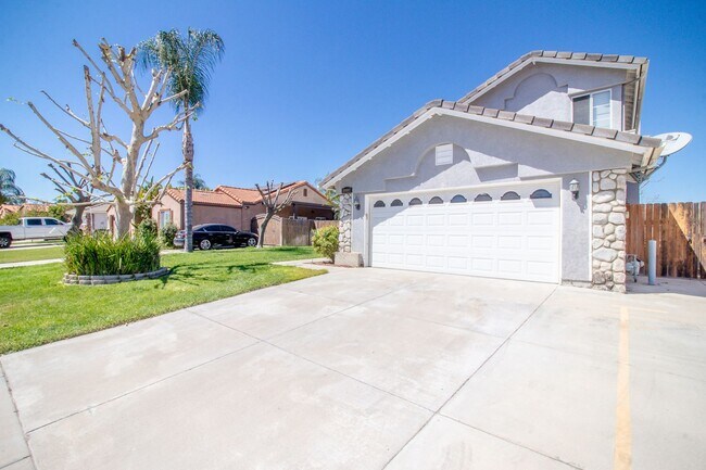 Building Photo - Warm and Inviting 3-Bedroom Home in the Heart of Menifee