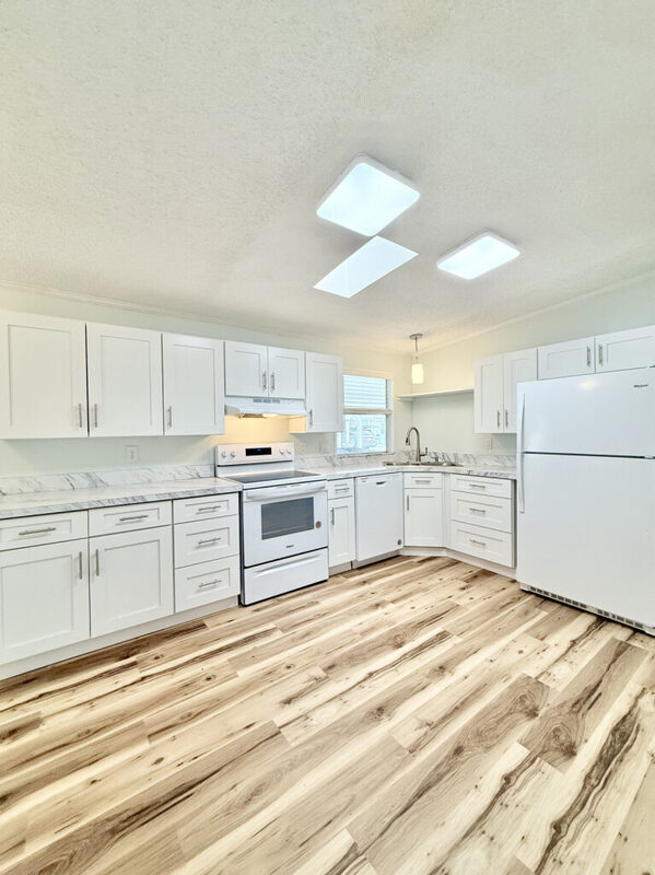 Building Photo - 43 Sargent St