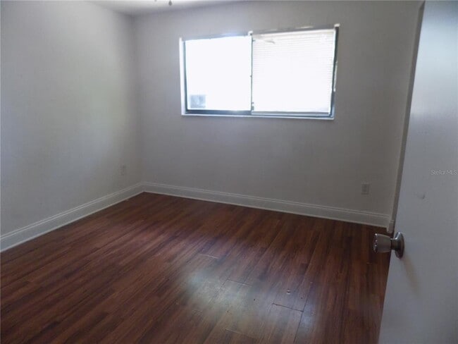 Building Photo - 713 SW 69th St