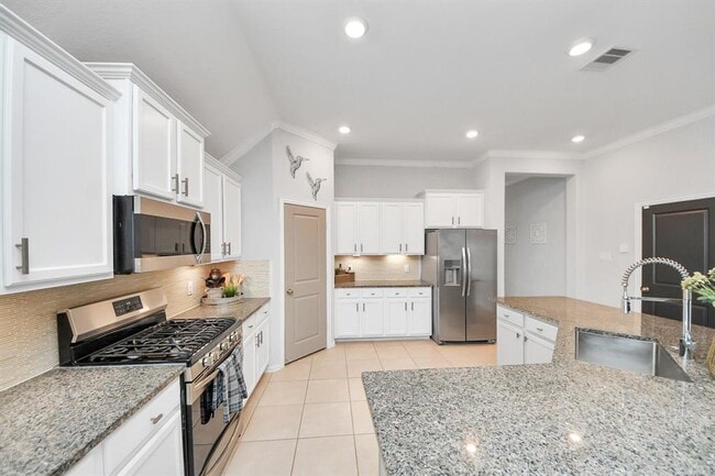 Building Photo - 8847 Morning Glow Dr