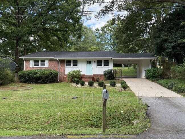 Primary Photo - 16 Flower Dr