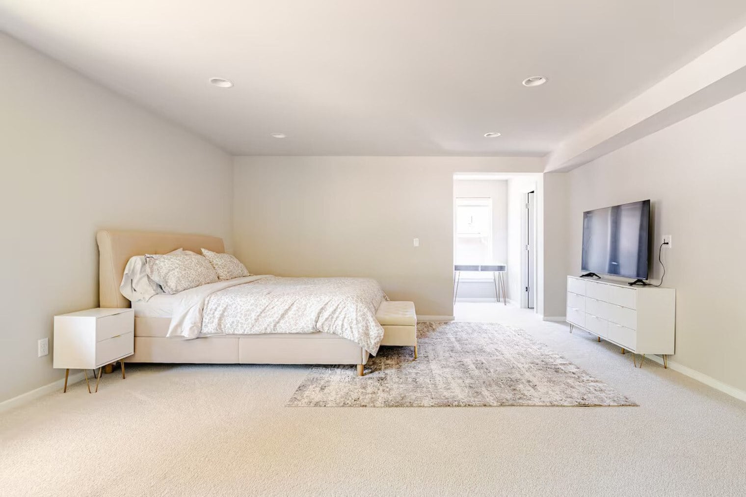 Building Photo - 4952 Amherst Way SW