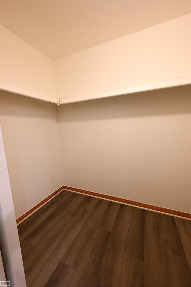 Building Photo - 28777 Berwick Ct