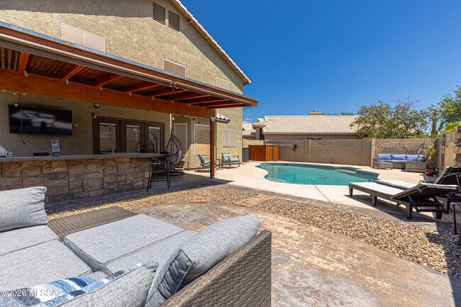 Building Photo - 7315 W Beryllium Ln