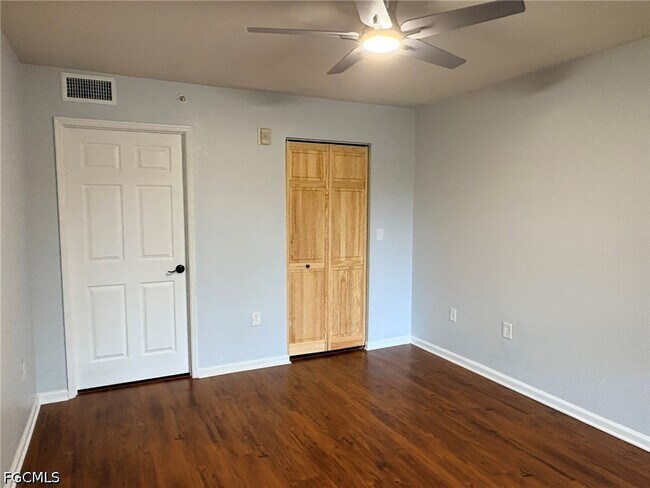 Building Photo - 4109 Residence Drive