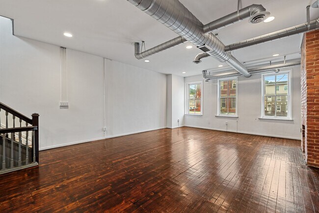 Building Photo - 5169 Butler St