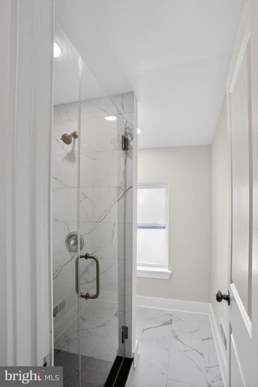 Building Photo - 344 Grove St