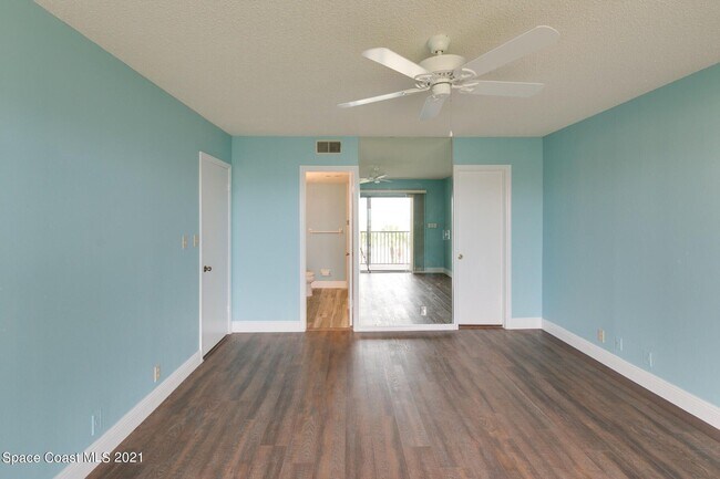 Building Photo - 3873 S Banana River Blvd