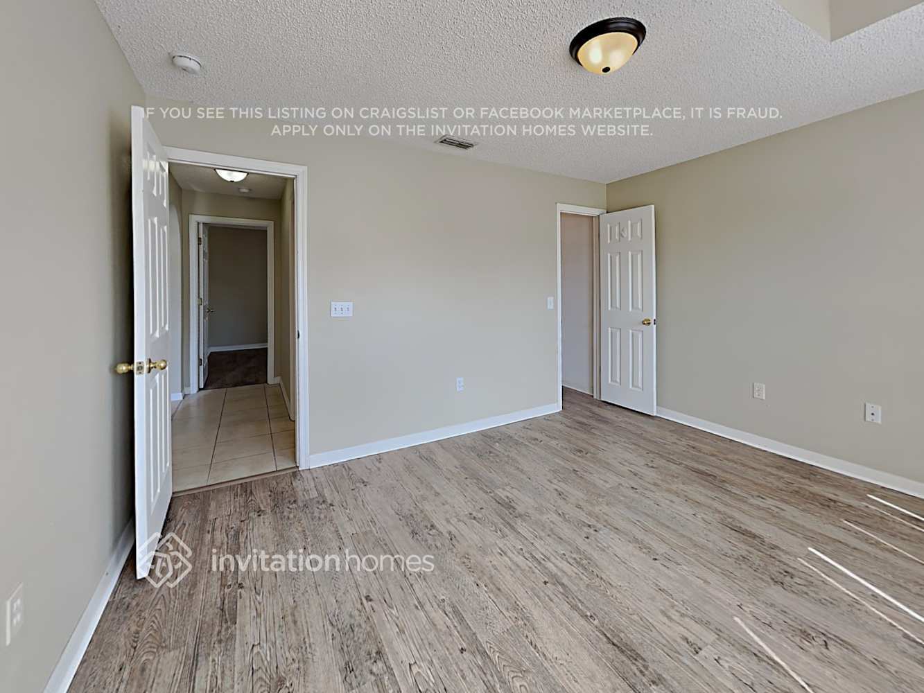 Building Photo - 15955 Wilkinson Dr
