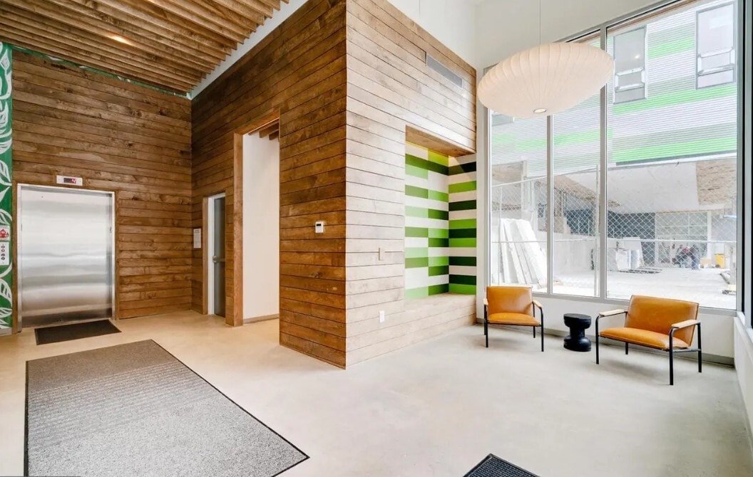 Building Photo - 1501 N 31st St