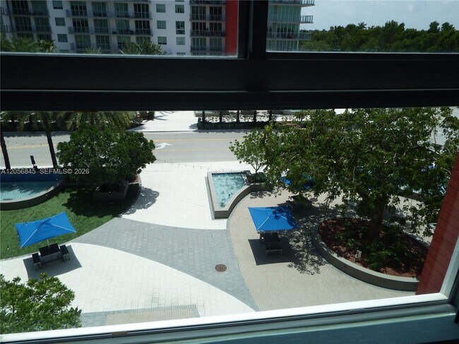 Building Photo - 7825 NW 107th Ave