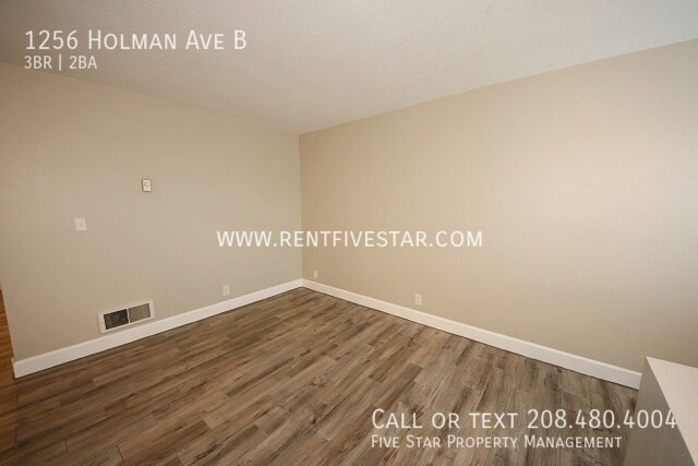Building Photo - 1256 Holman Ave