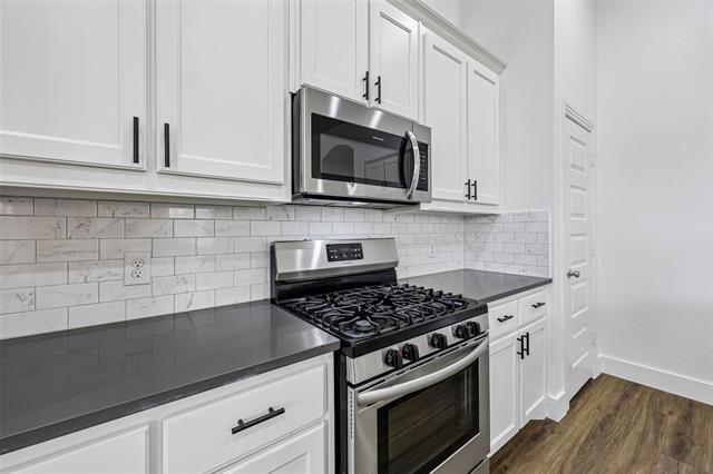 Building Photo - 1506 Calcot Ln