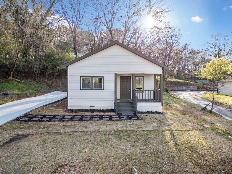 Building Photo - 125 Roosevelt St