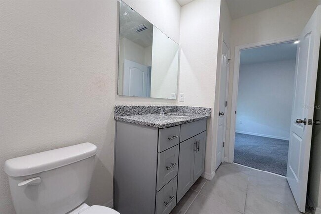 Building Photo - 1470 Isleta Lp